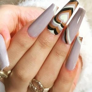 Gray with Hearts Square Fake Nails